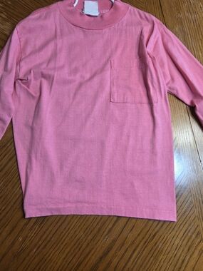 Soft Crewneck Pocket Tee in Coral